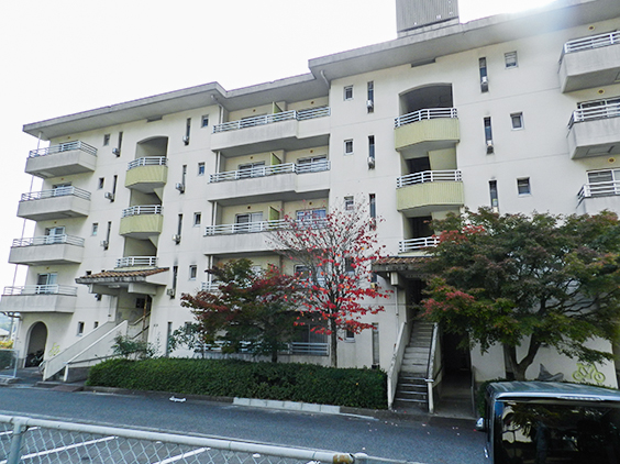 県営栗原住宅